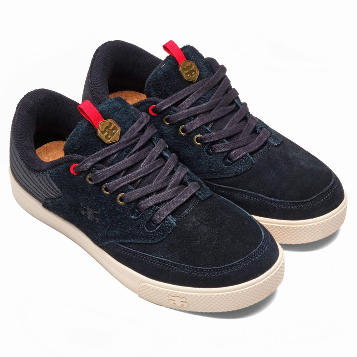IPATH - Poet Suede Shoes