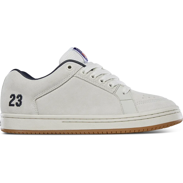 Etnies Sal 23 (White) Skate Shoes