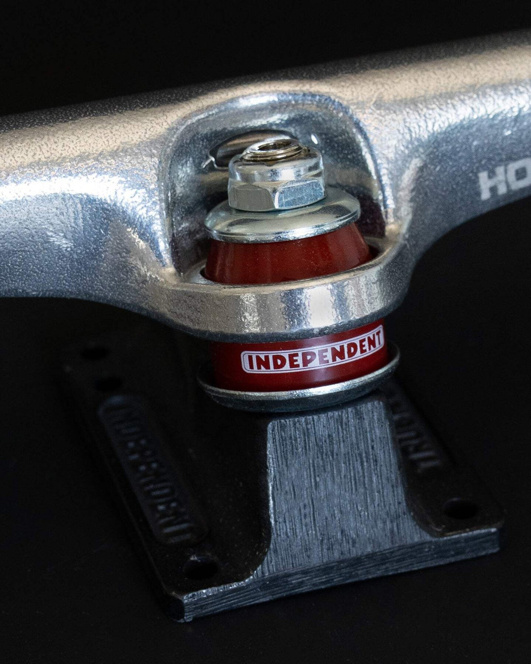 INDEPENDENT STAGE 4 Hollow Silver Ano Black SKATEBOARD TRUCKS