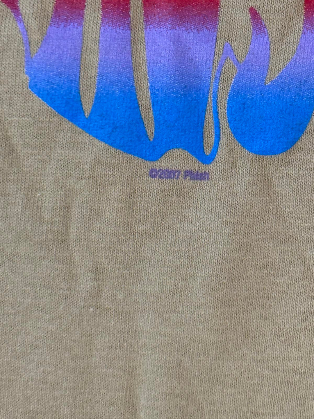 Phish T-shirt - Classic Phish Fish Logo Rainbow Tan 2007 S