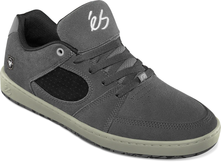 eS ACCEL SLIM x SANTS Skate Shoes