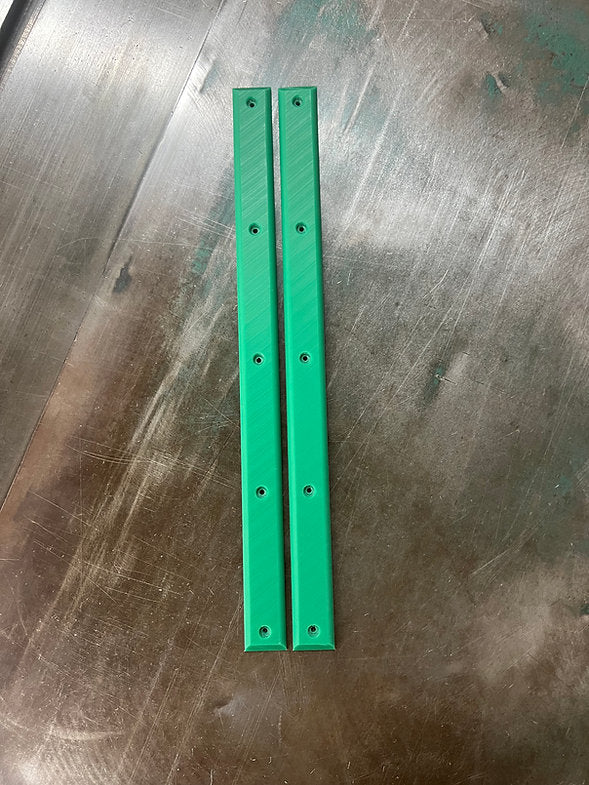 LIL JAWNS Wide Low Pro Skateboard Rails