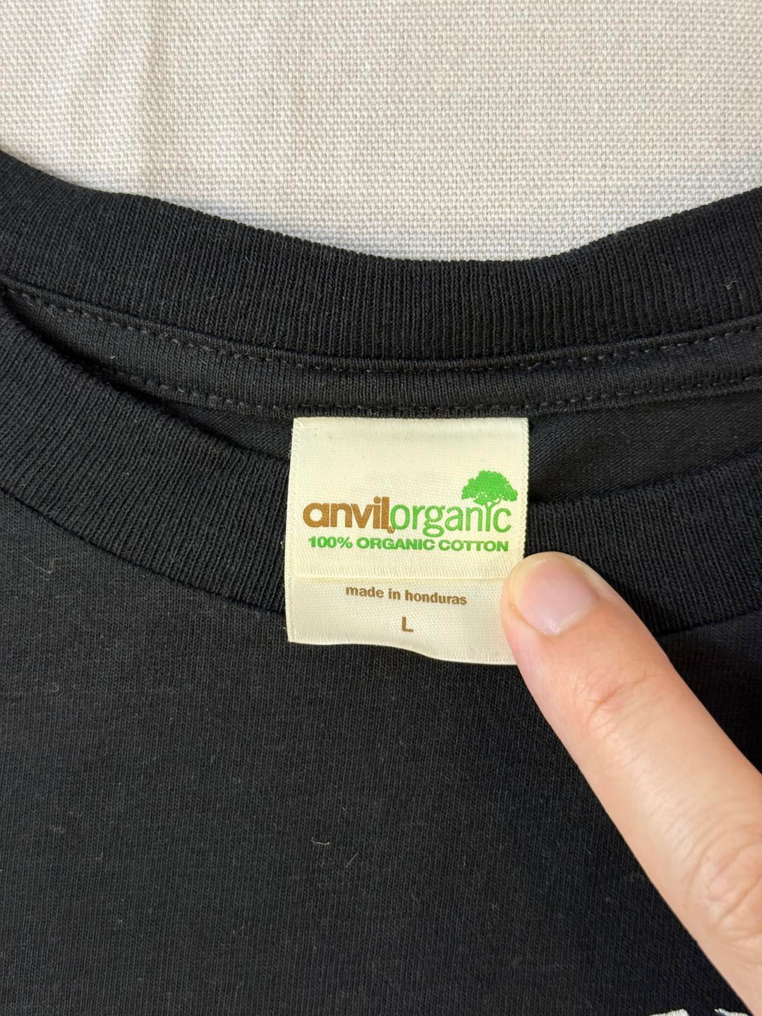 Neil Young T-shirt 2008 Tour North American Black Tee - L