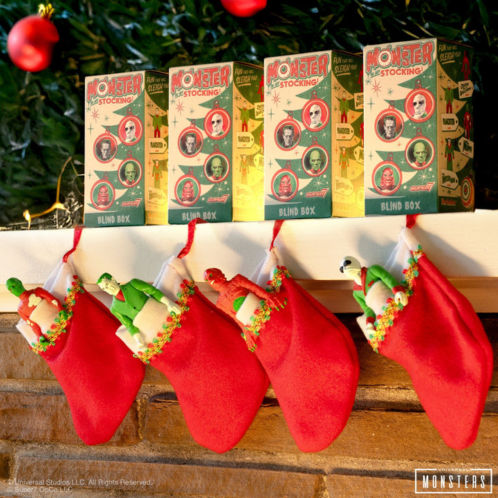 Super7 x UNIVERSAL MONSTERS - MONSTER IN MY STOCKING - Blind Box Flat