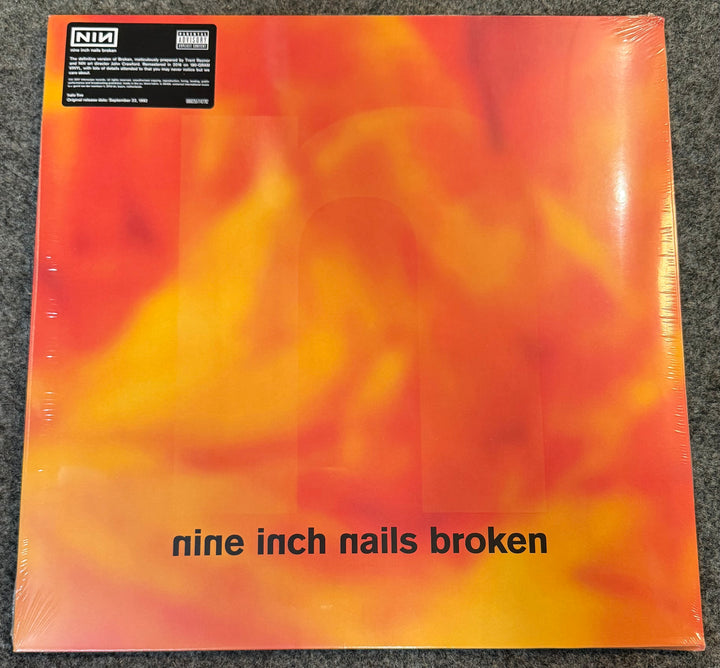 Nine Inch Nails - Broken [12" + 7"] Front Vinyl Record Cover