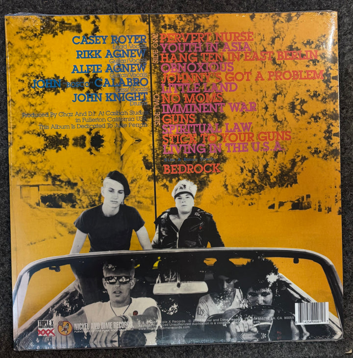 D.I. – HORSE BITES, DOG CRIES Vinyl record sleeve with album cover featuring text and images of people, on a yellow background.
