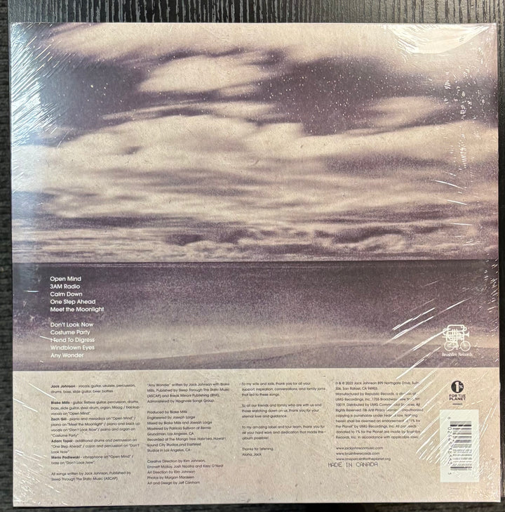 Back cover of JOHNSON, JACK ‎– Meet The Moonlight with cloud pattern and text