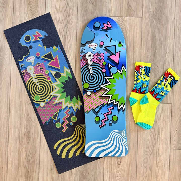 Weirdo COMBO-PACK Grip, Socks & Hand-Painted Deck 10”x31”