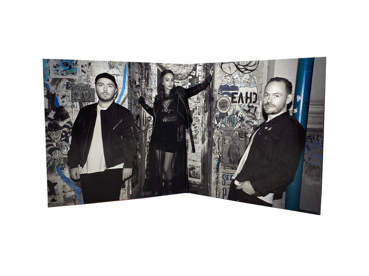 Chvrches - Love Is Dead (Limited Edition Clear Colored Vinyl)