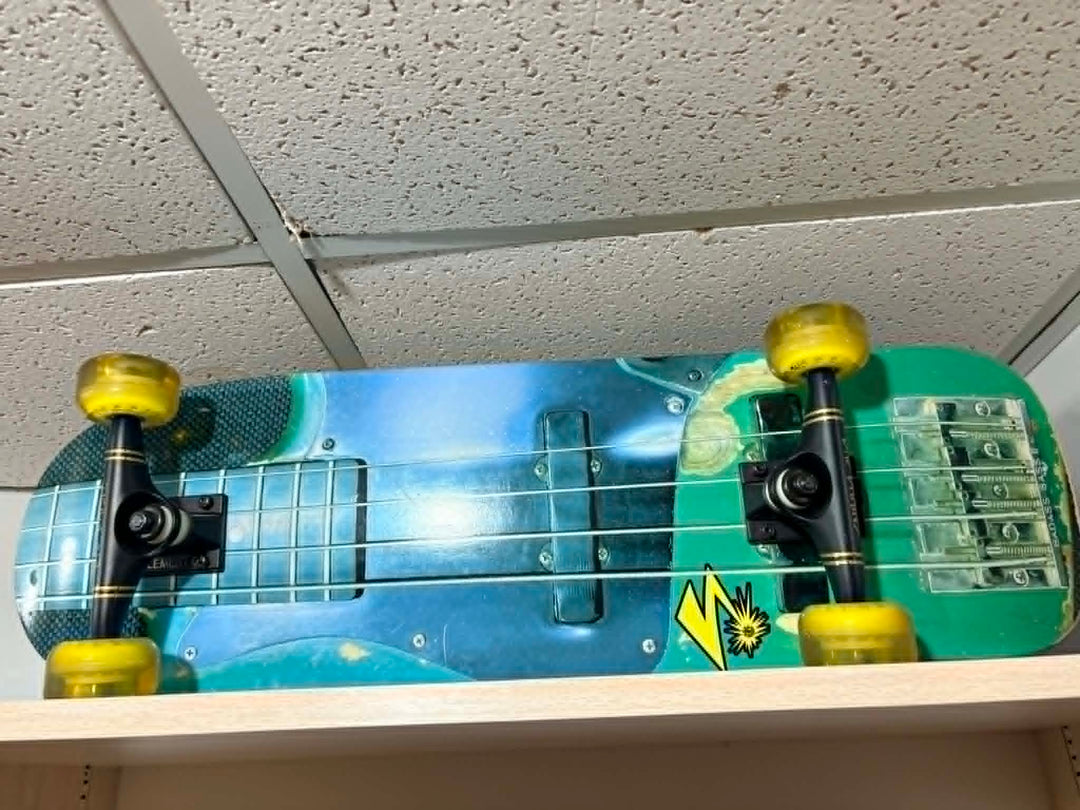 ELEMENT Bad Brains "Bass Guitar" 9.5" SLIGHTLY USED Complete Skateboard