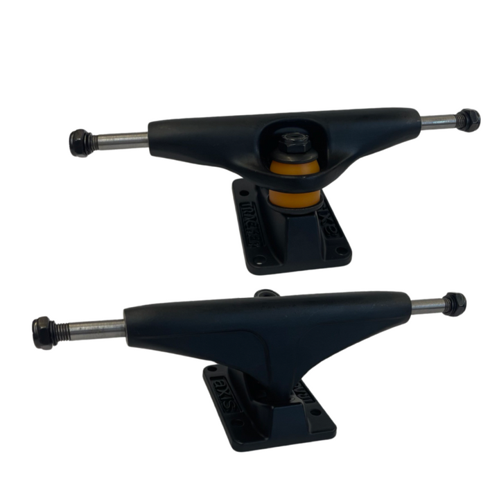 Tracker Axis Black 161mm Skateboard Trucks